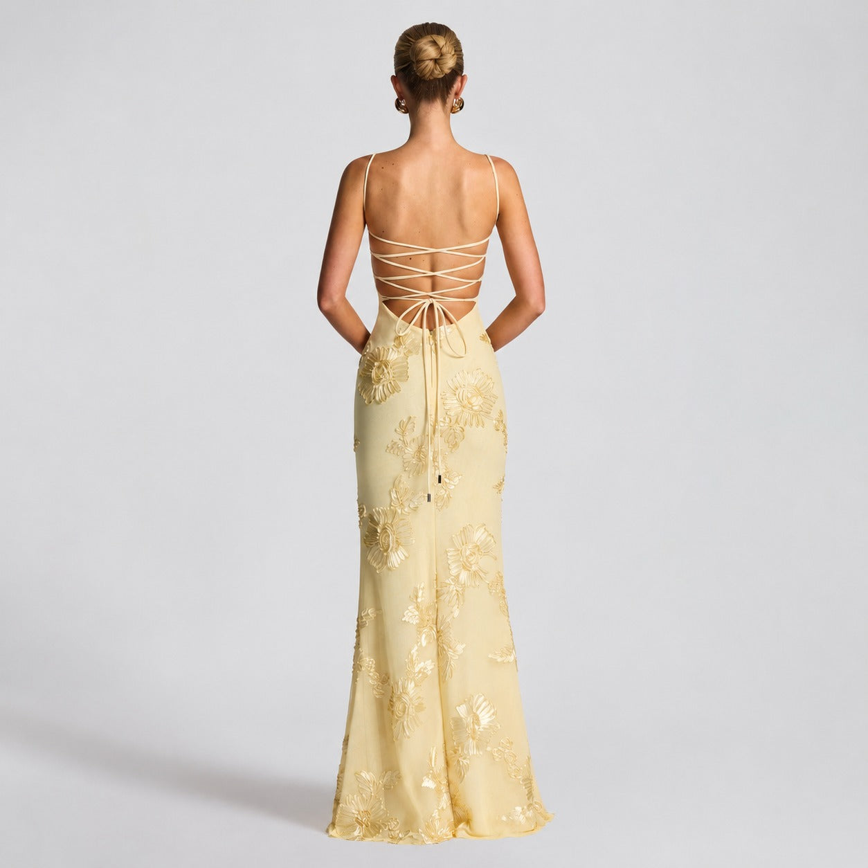 Norma - Elegantes Maxikleid mit Blumenmuster