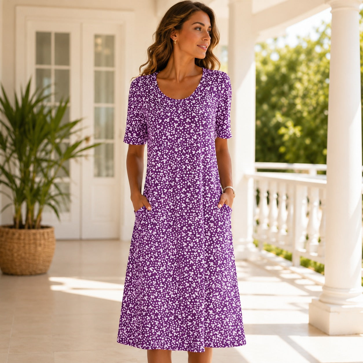 Yasmin - Kurzes Blumenkleid mit Ärmeln