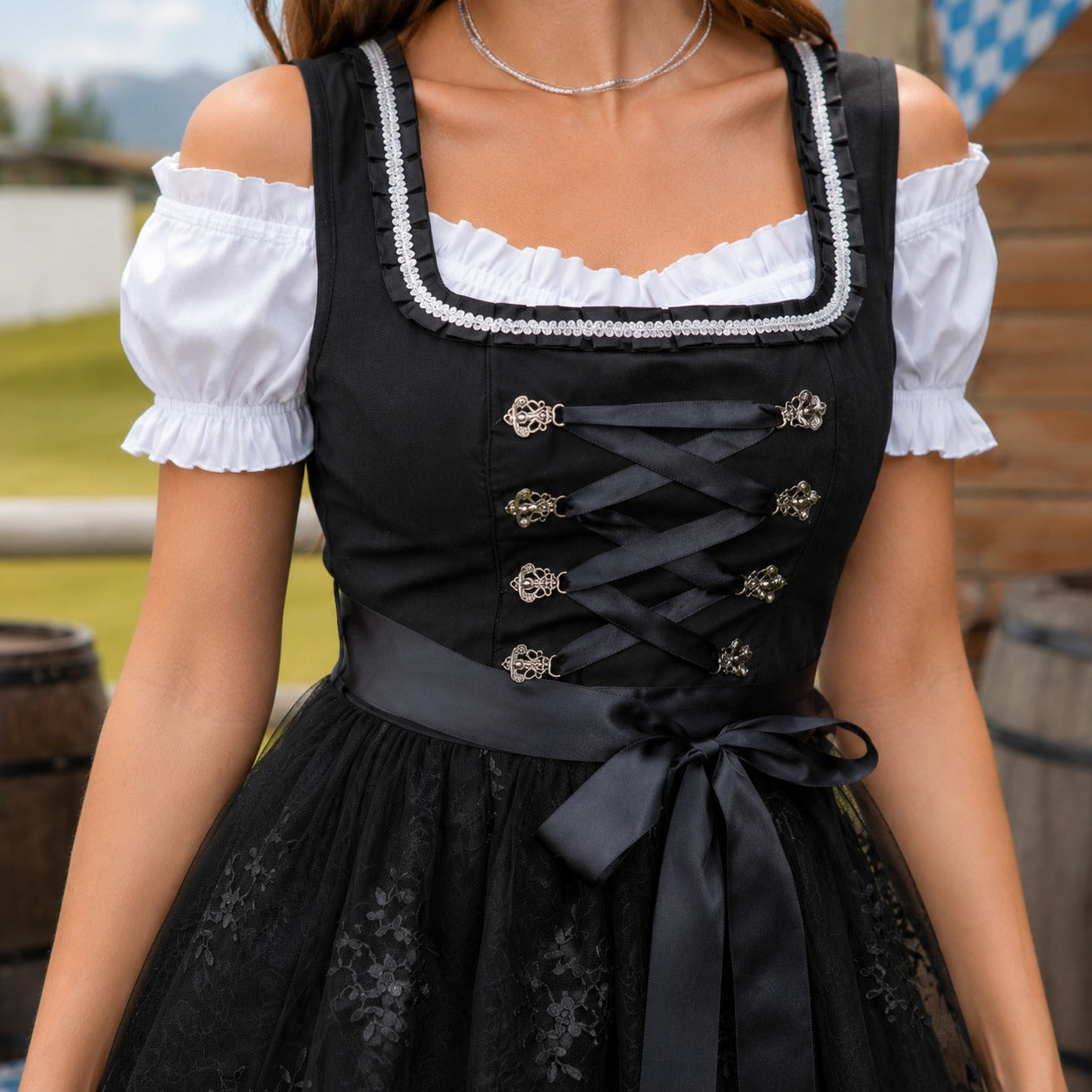 Tyrese - Modernes schickes Oktoberfestkleid