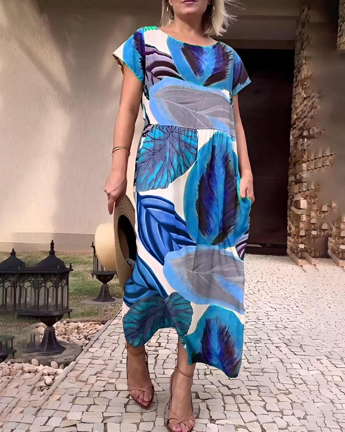 Sami - Stilvolles Kurzarm-Schlitzkleid