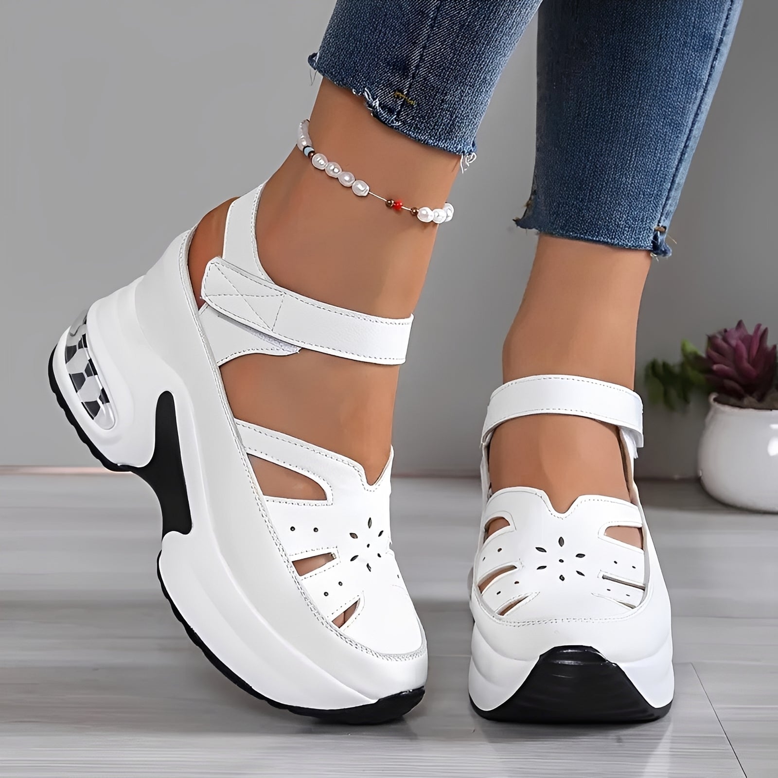 Tahlia - Stilvolle Keilsandalen