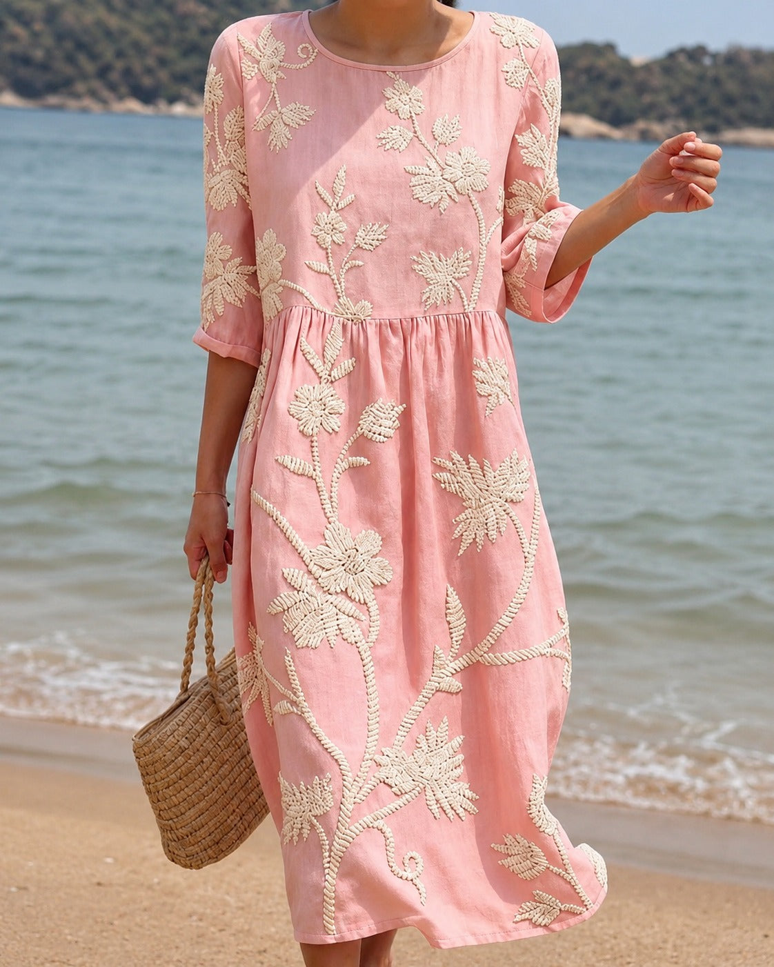 Teresa - Schickes besticktes Midikleid