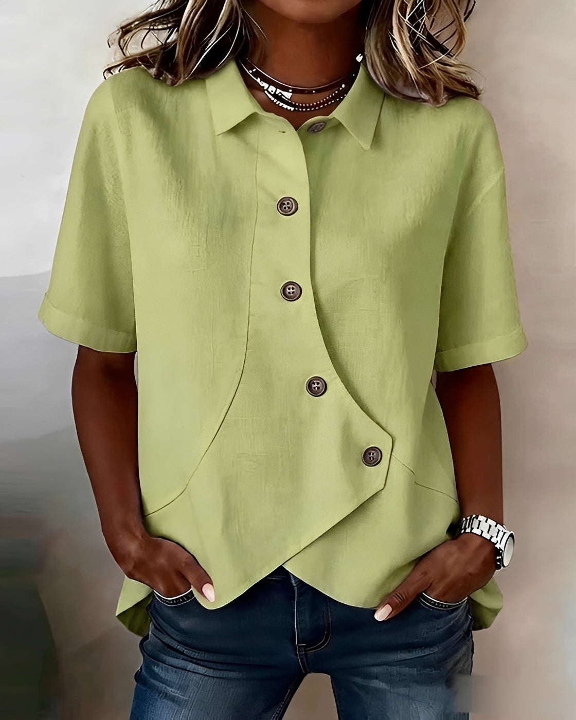 Mia - Bluse mit ungleicher Knopfleiste