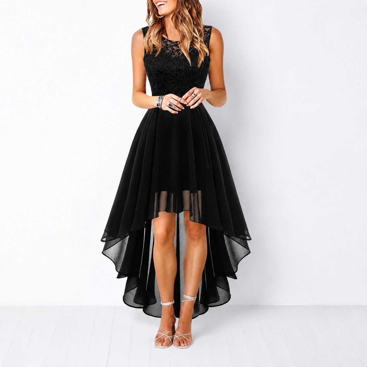 Airish - Beeindruckendes asymmetrisches Kleid