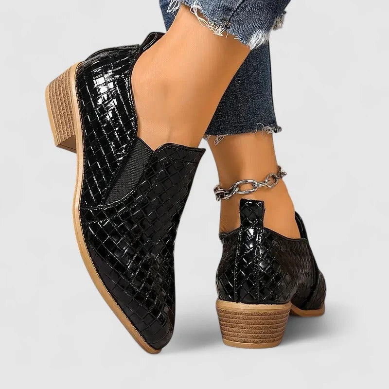 Ellie - Spitz geformte Chunky Loafers