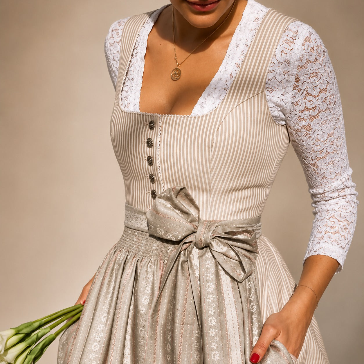 Cora - Klassisches Oktoberfestkleid mit Schleife