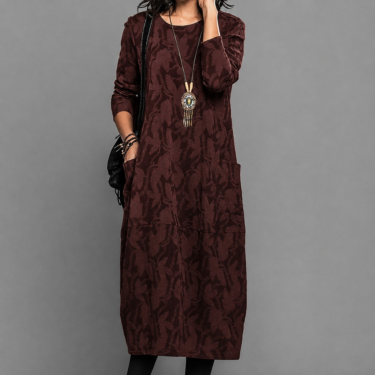 Alisha - Muster-Midi-Kleid mit langen Ärmeln