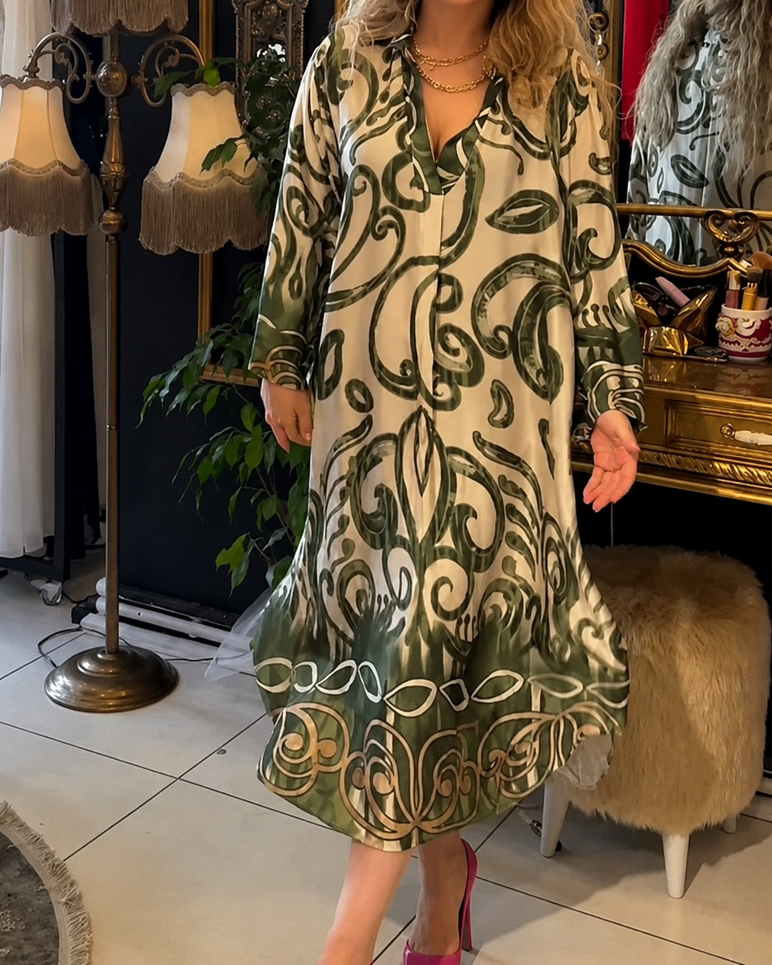 Paula - Locker geschnittenes, elegantes Kleid
