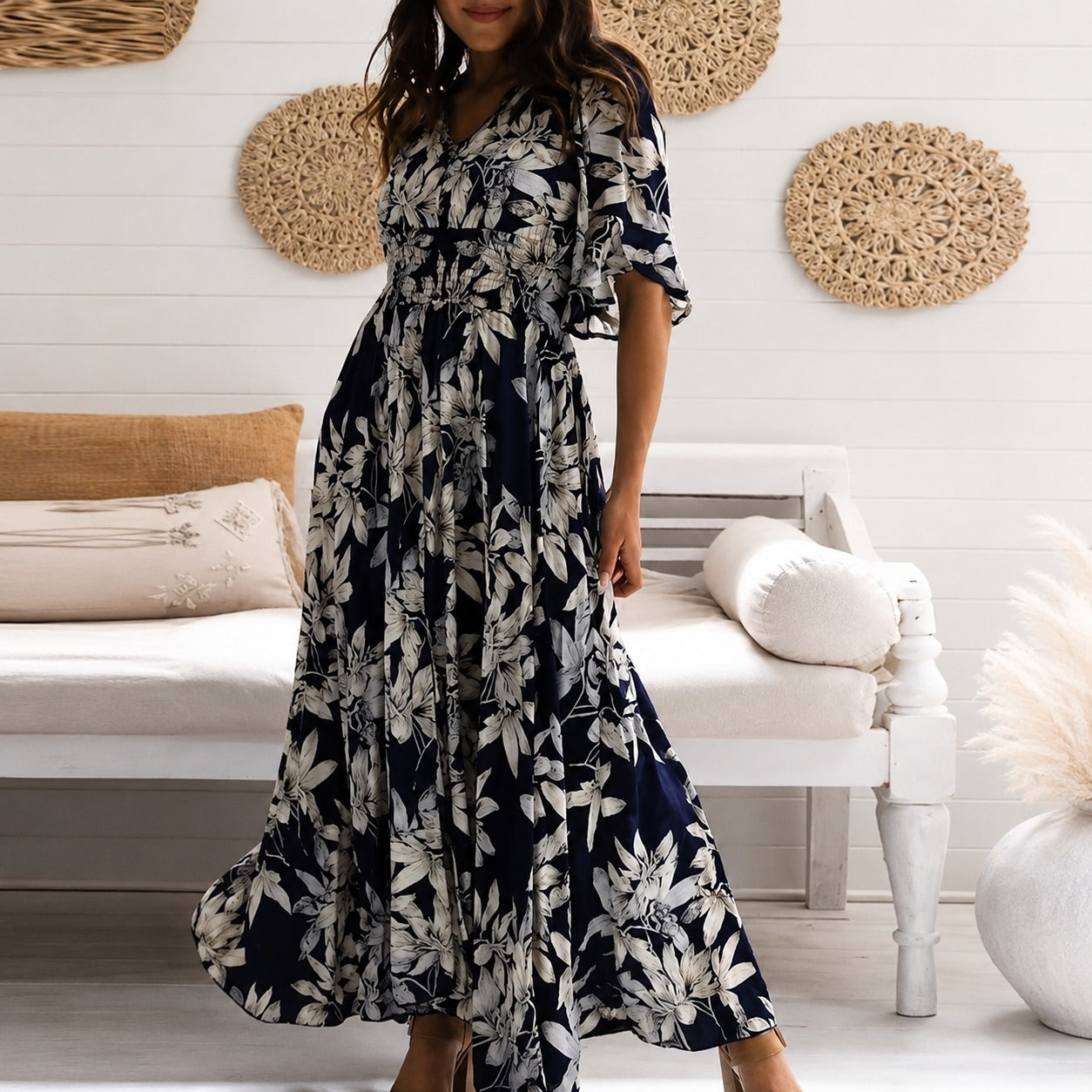 Michaela - Stilvolles, Legeres Blumen-Midikleid
