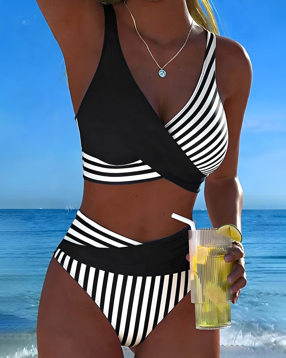 Angelica - Eleganter Gestreifter Bikini