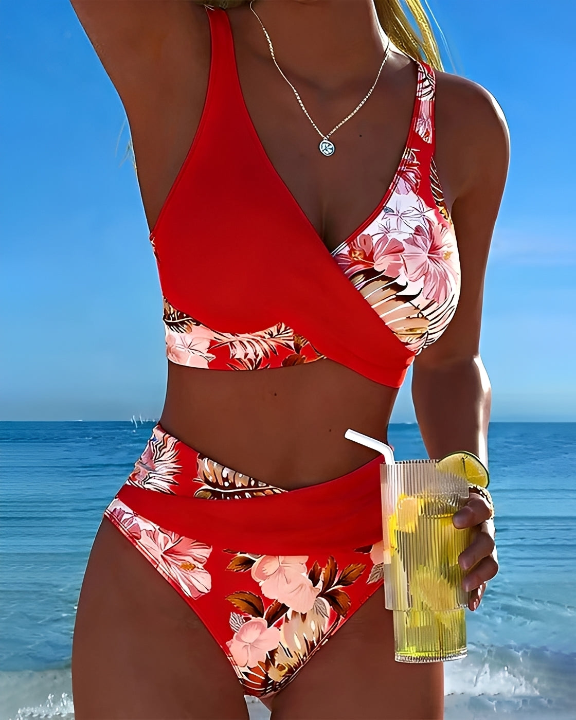 Eleri - Stilvoller Blumen-Bikini