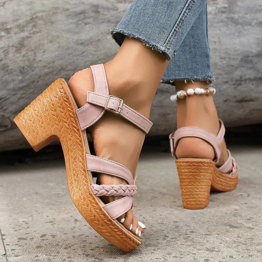 Ffion - Trendige, solide Sandalen