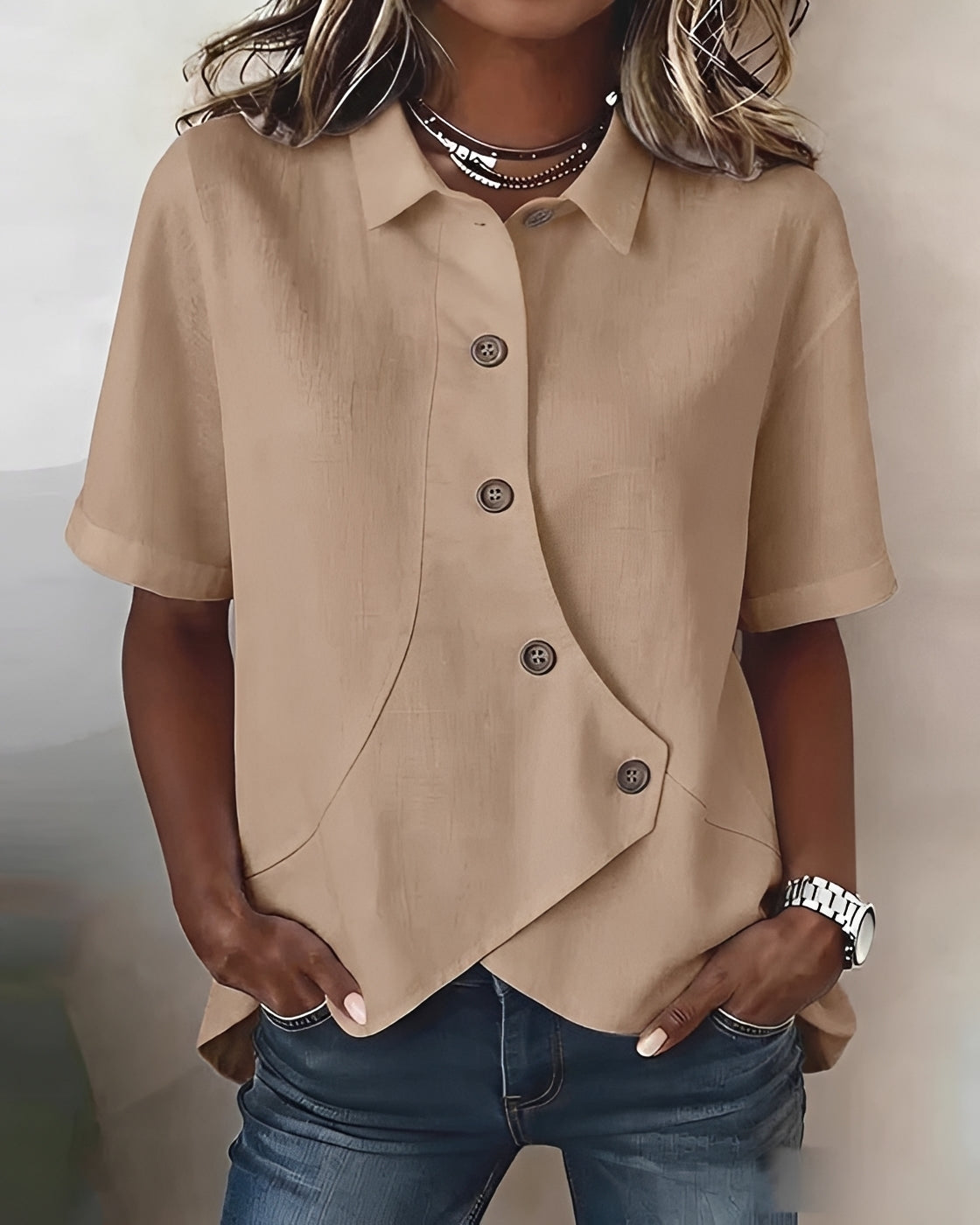 Mia - Bluse mit ungleicher Knopfleiste