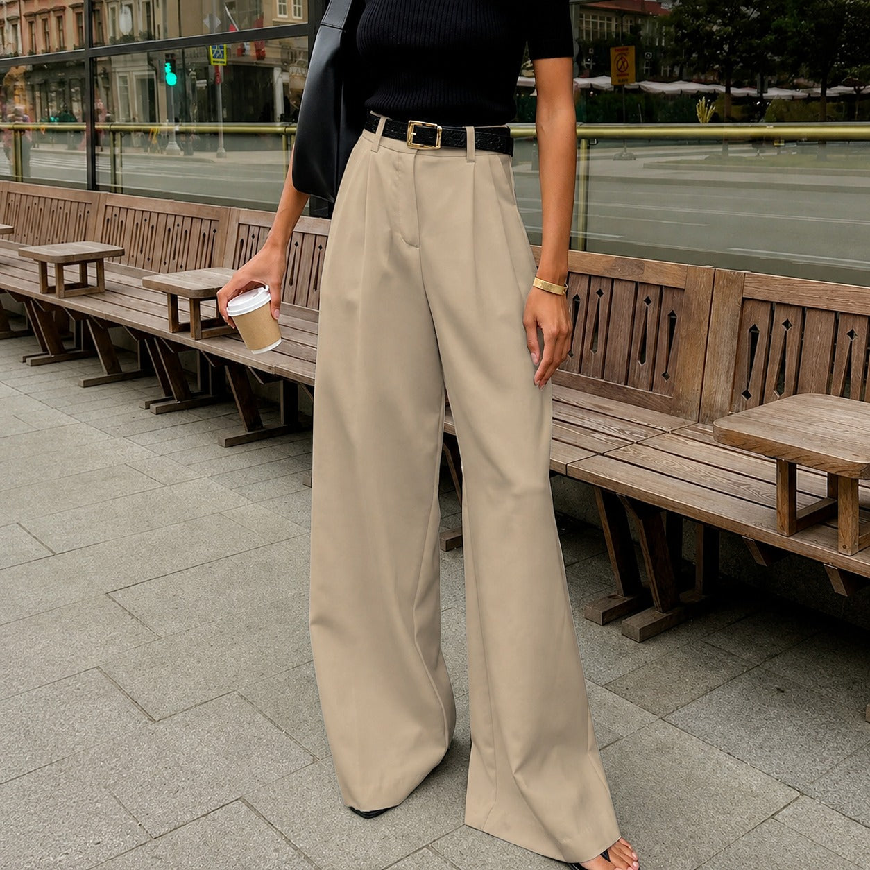 Marlene - Weit geschnittene Hose ohne Gürtel