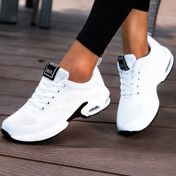 Lina - Bequeme Sneaker mit luftdurchlässiger Polsterung