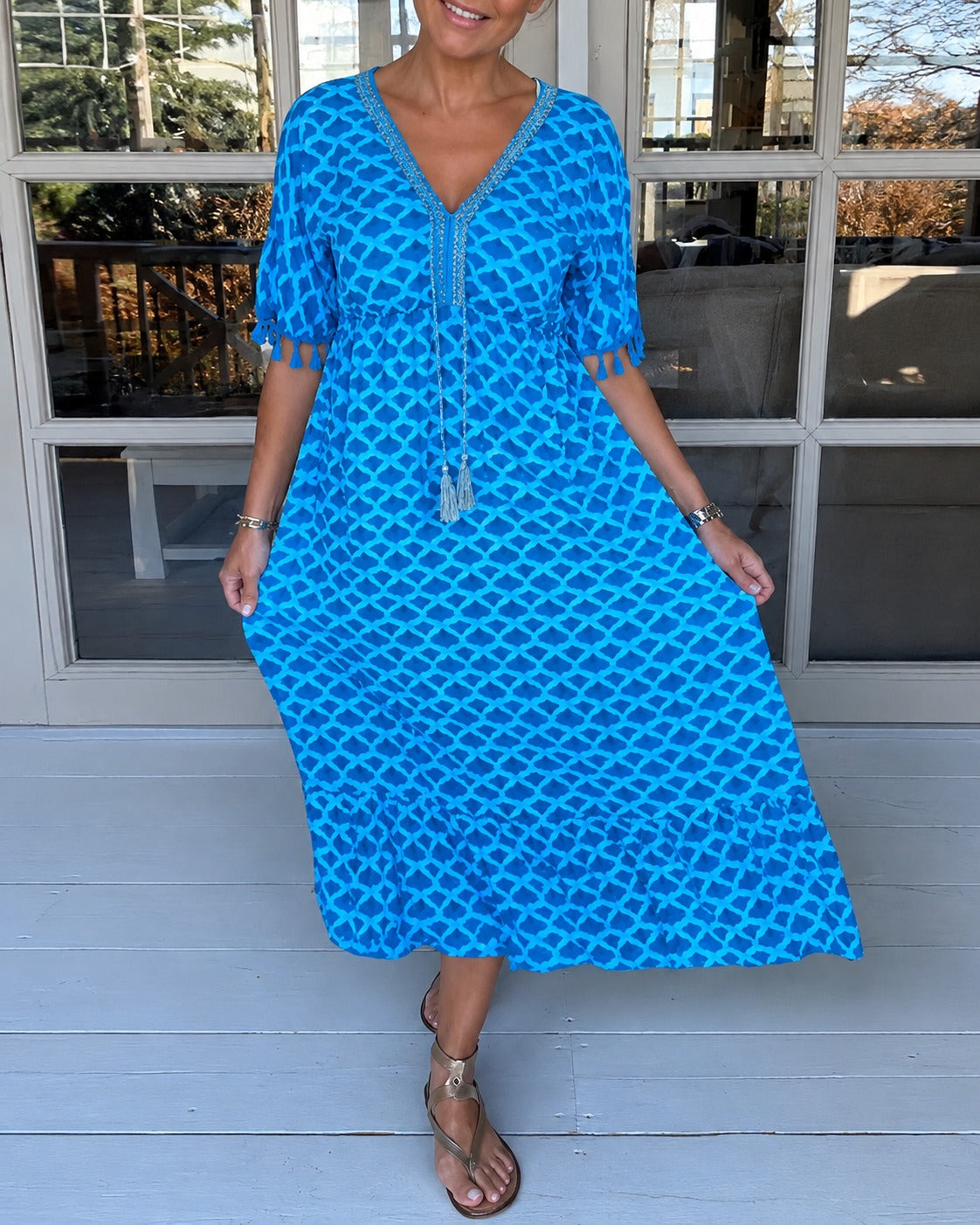 Cara - Trendiges V-Ausschnitt-Kleid