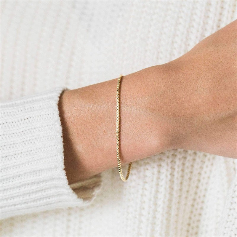 Victoria - Kettenarmband in Gold
