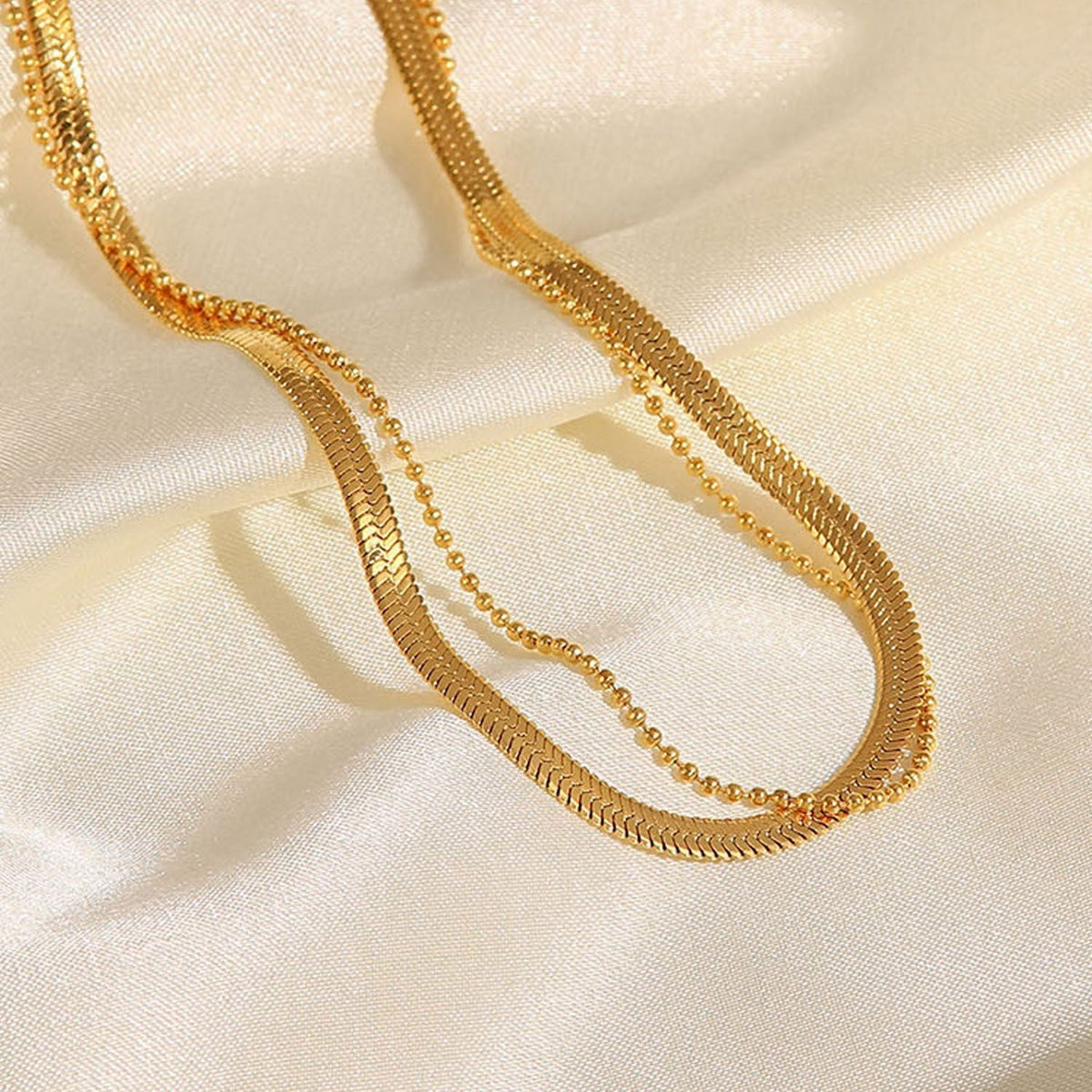 Frida – Goldene Fußkette