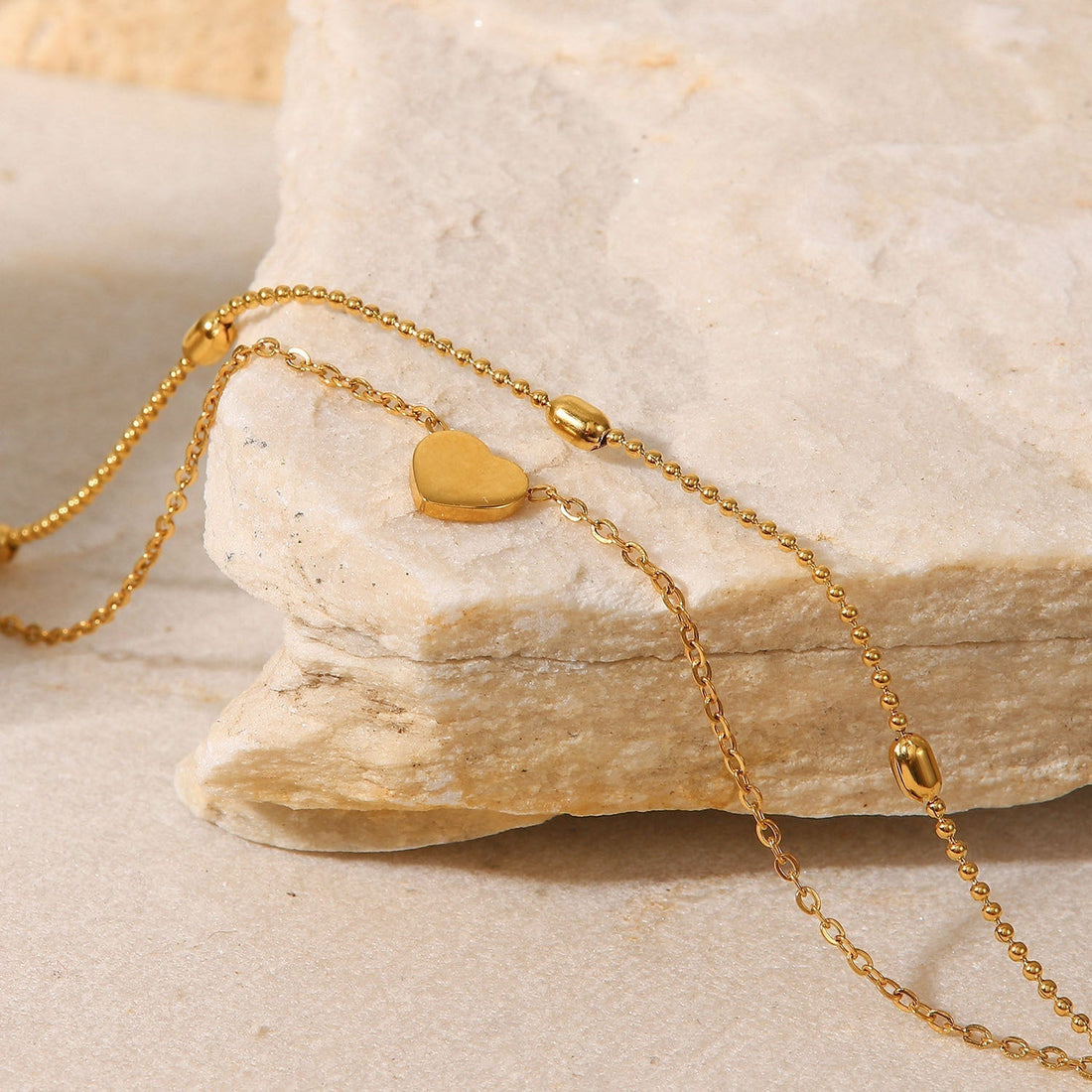 Rowena - Schichtfußkette in Gold