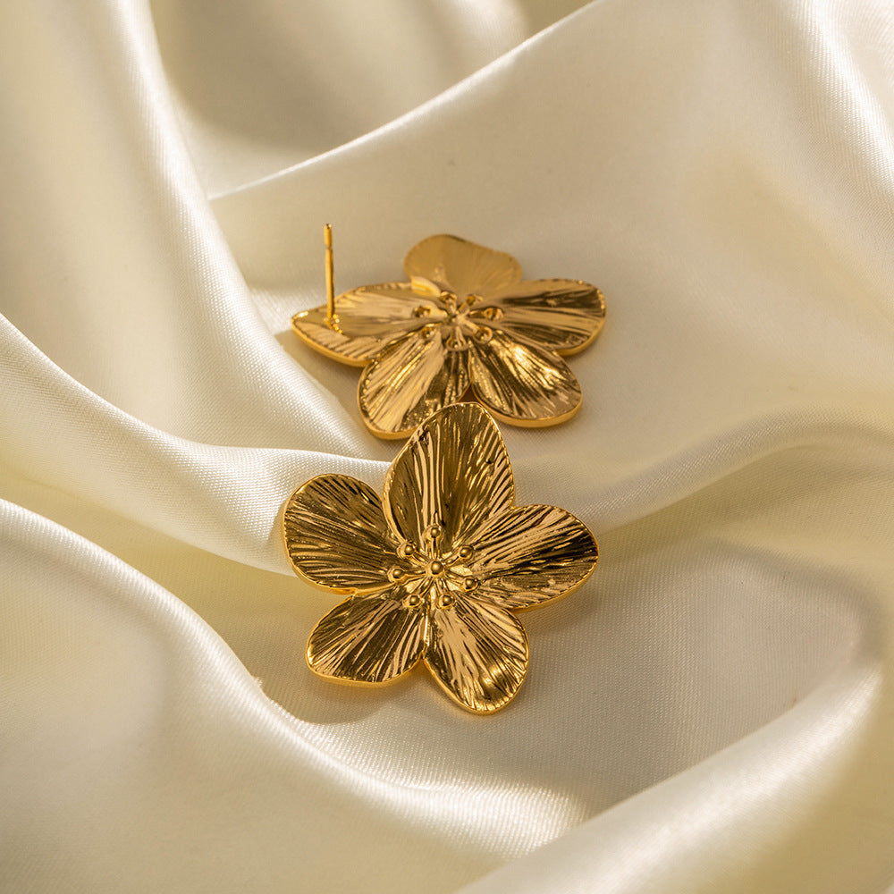 Allysa - Ohrringe mit goldenen Blumen