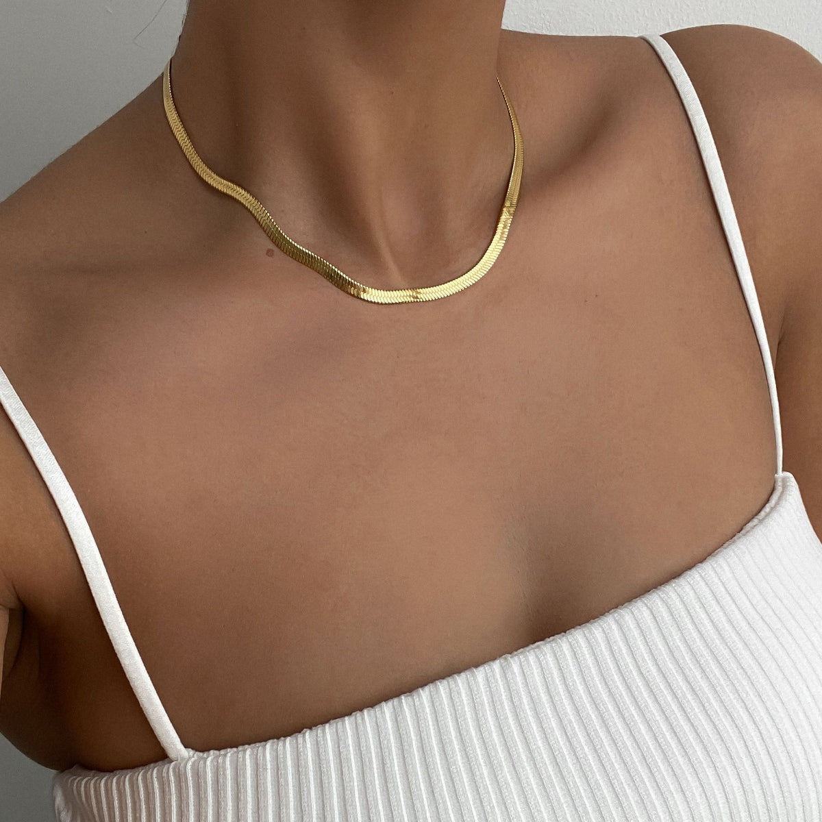 Juliette – Edle Chevron-Halskette