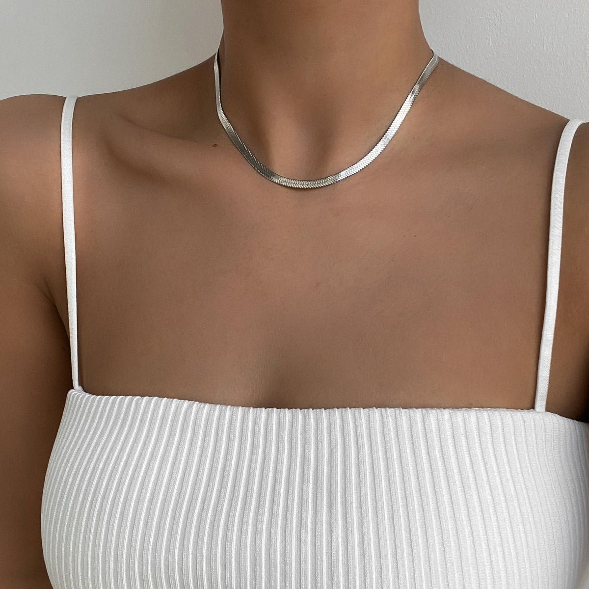 Juliette – Edle Chevron-Halskette