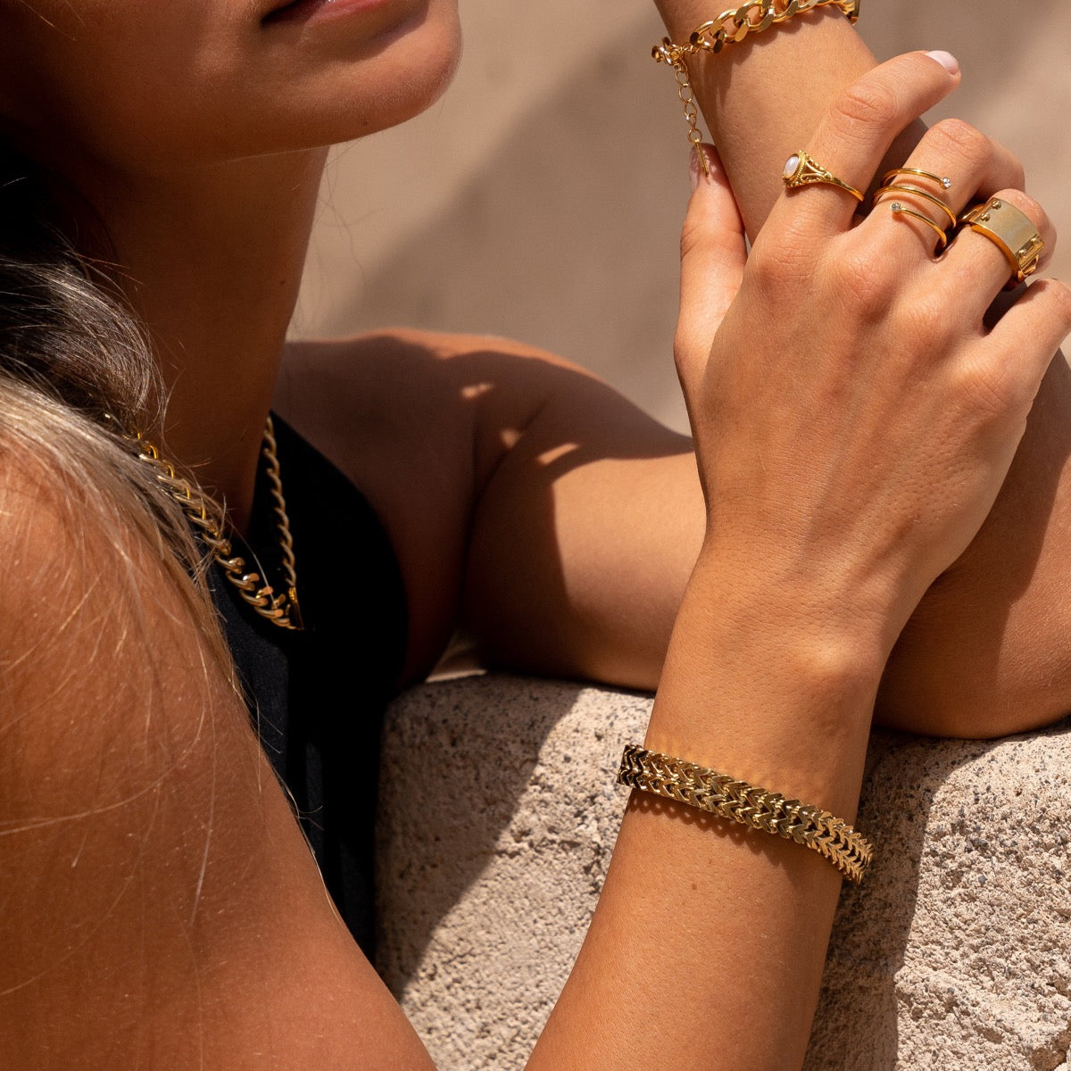 Eden – Strukturiertes 18K vergoldetes Armband