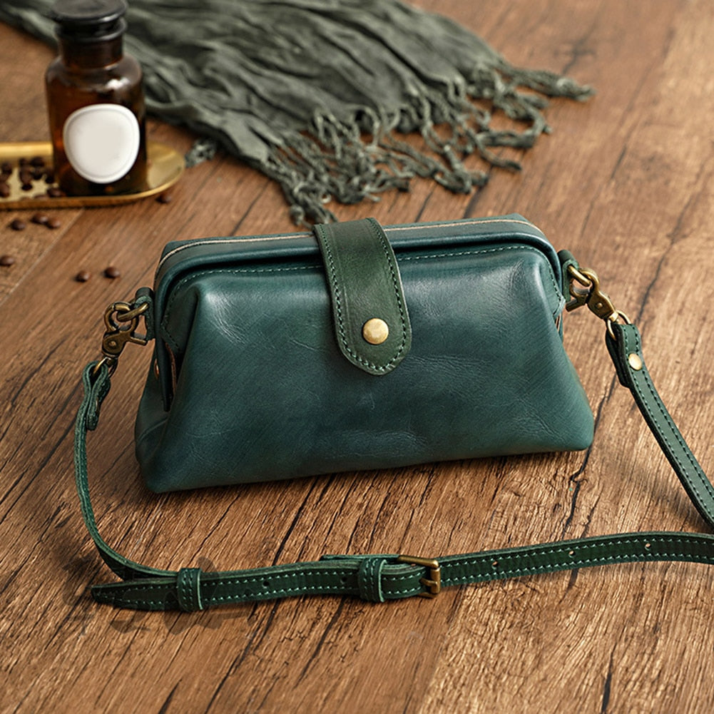 Fabienne - Klassische Retro-Tasche