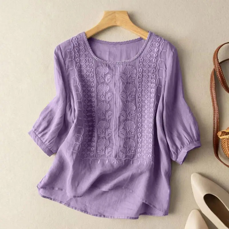 Sonia – Stilvolle Damenbluse mit Spitzen