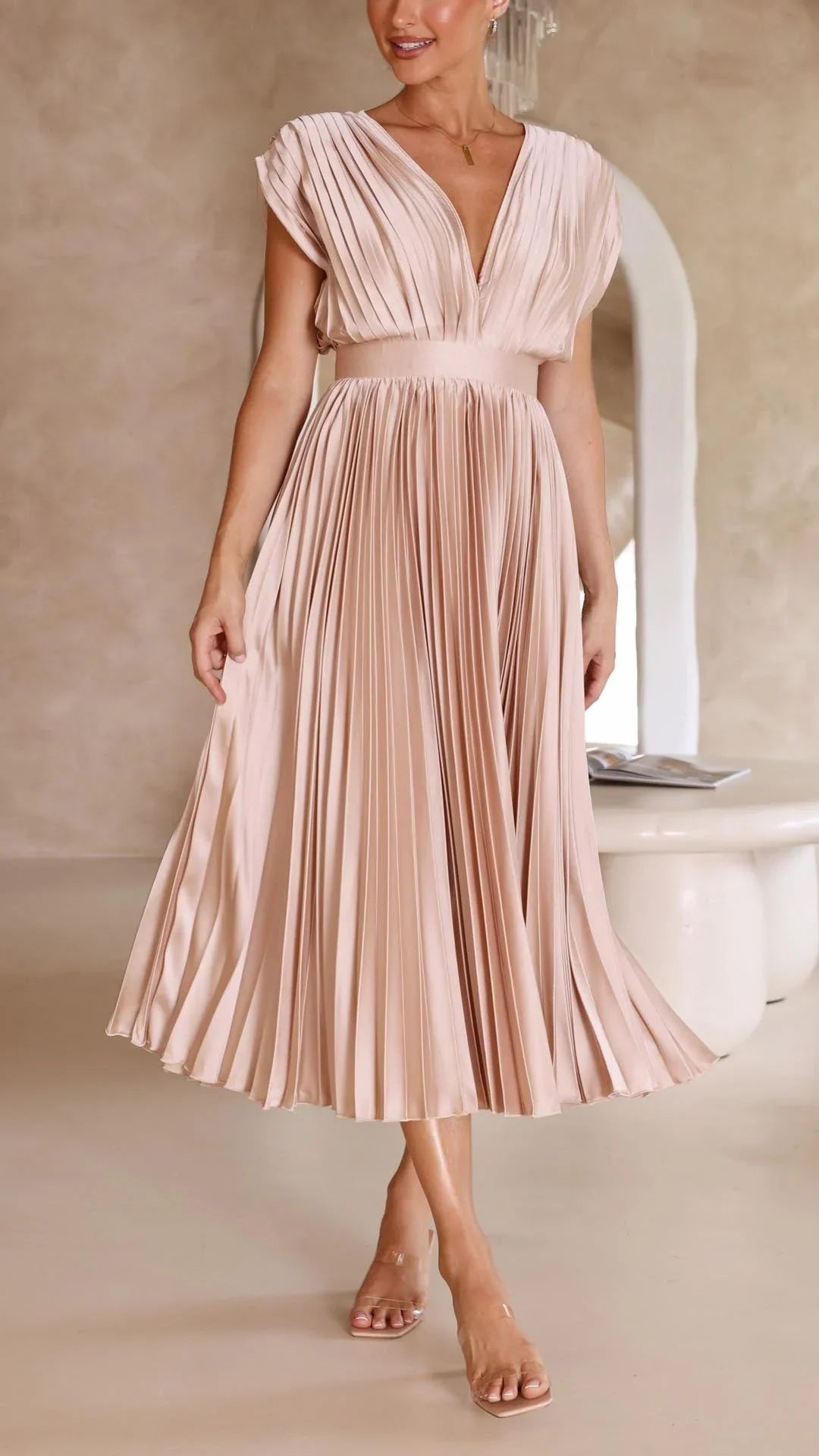 Maria – Stilvolles Damen Plisseekleid