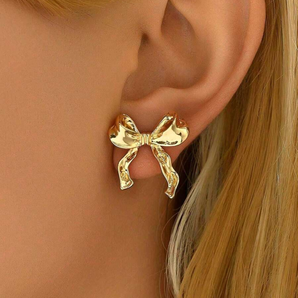 Ohrringe in Weißgold mit Schleifenmotiv - Knopfohrringe im Schleifenstil