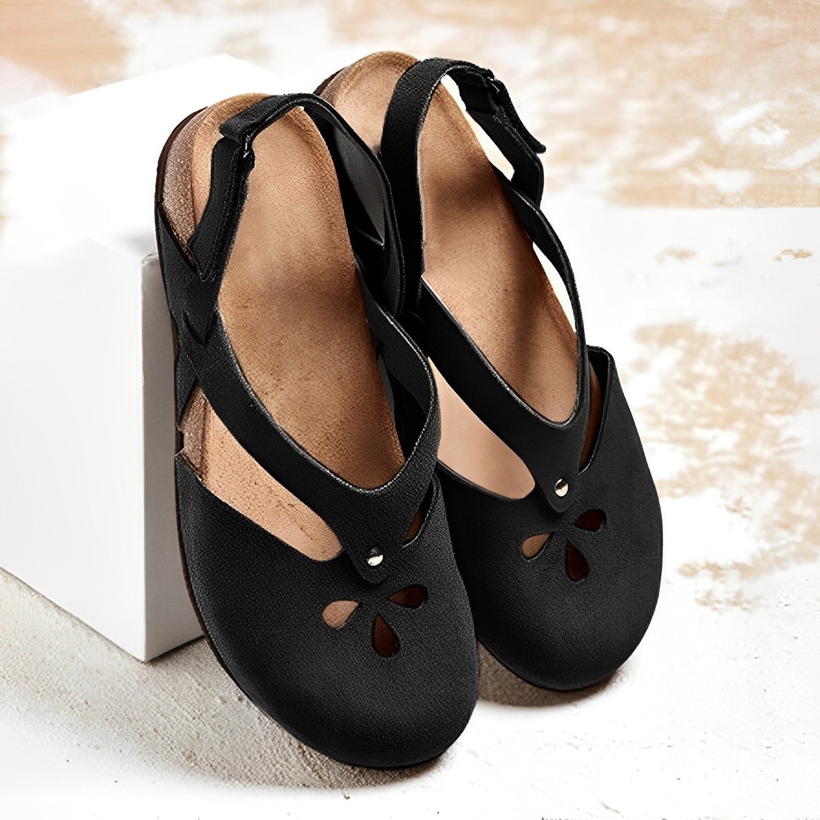 Latrice - Elegante Schlupf Sandalen aus Veloursleder