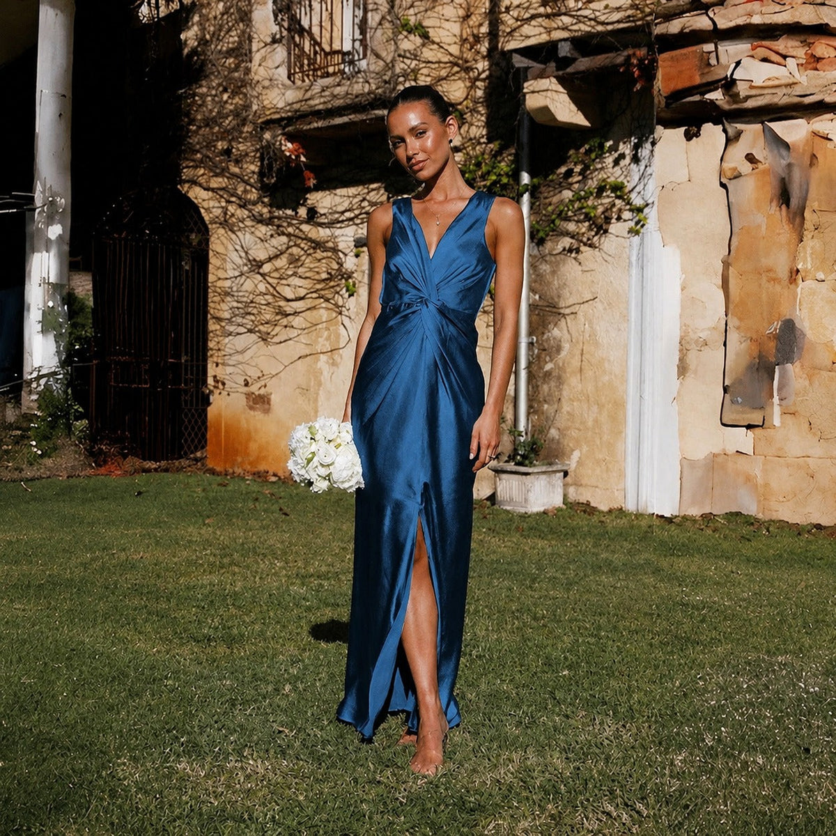 Elaine - Elegantes Abendkleid ärmellos mit offenem Rücken