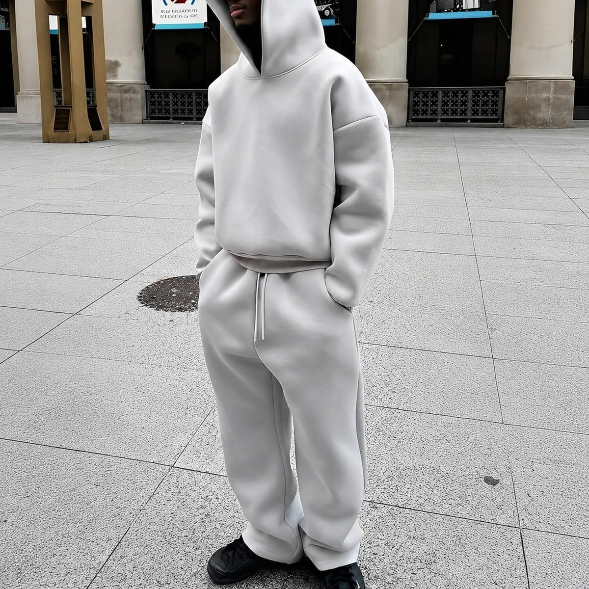 Marco - Lässiges Set mit großem Hoodie für Herren