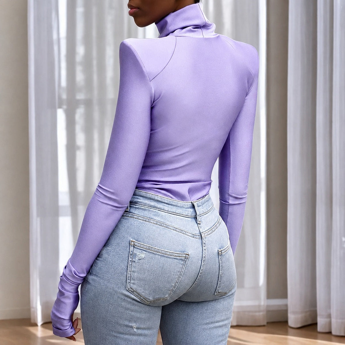 Ellery - Damen-Bodysuit mit Rollkragen und Schulterdetails