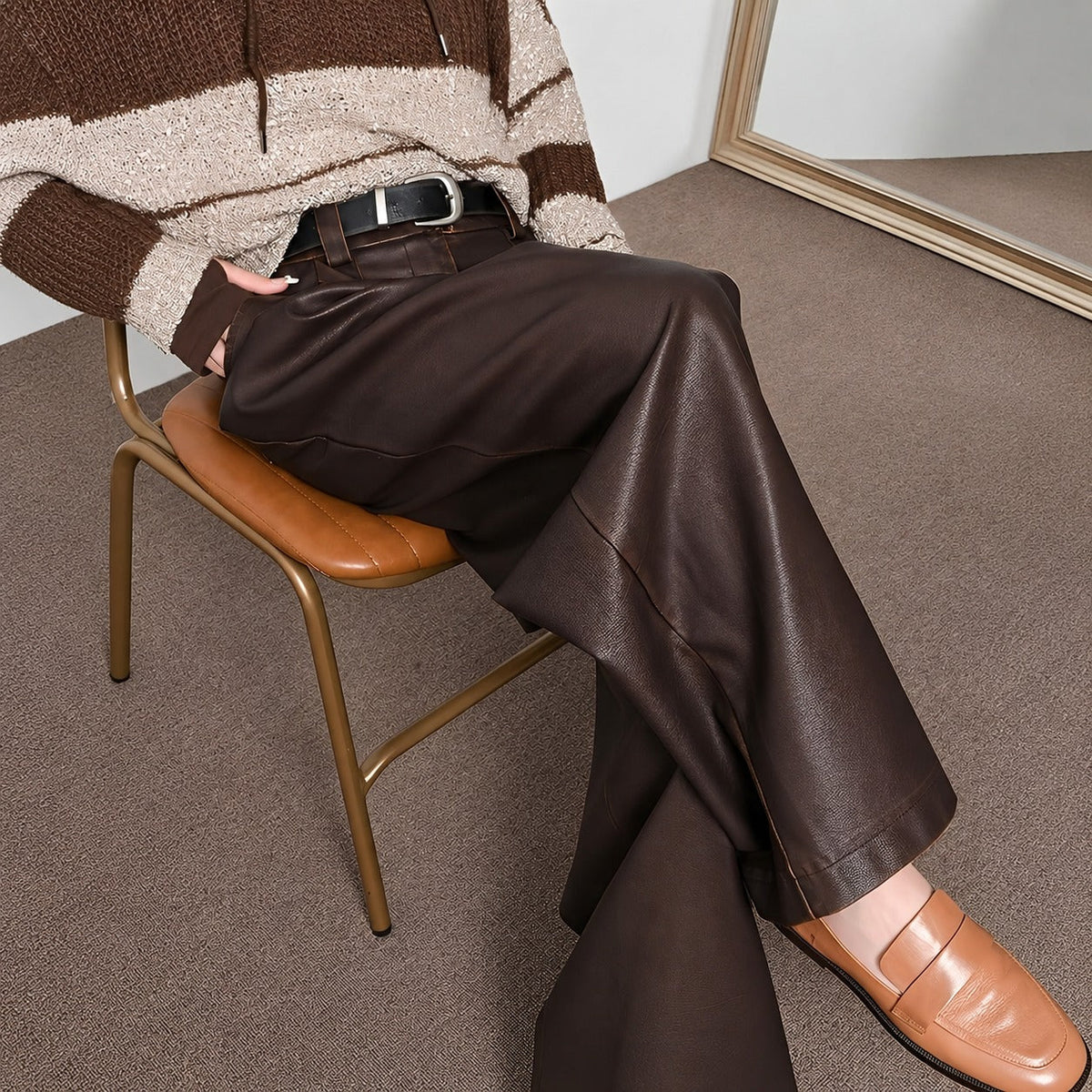 Lora - Traditionelle Damenhosen mit hohem Bund