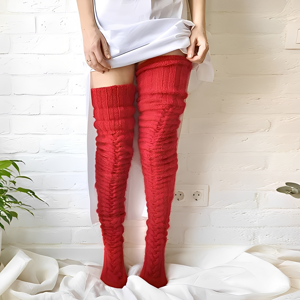 Hailee - Bequeme und wärmespendende Overknee-Socken
