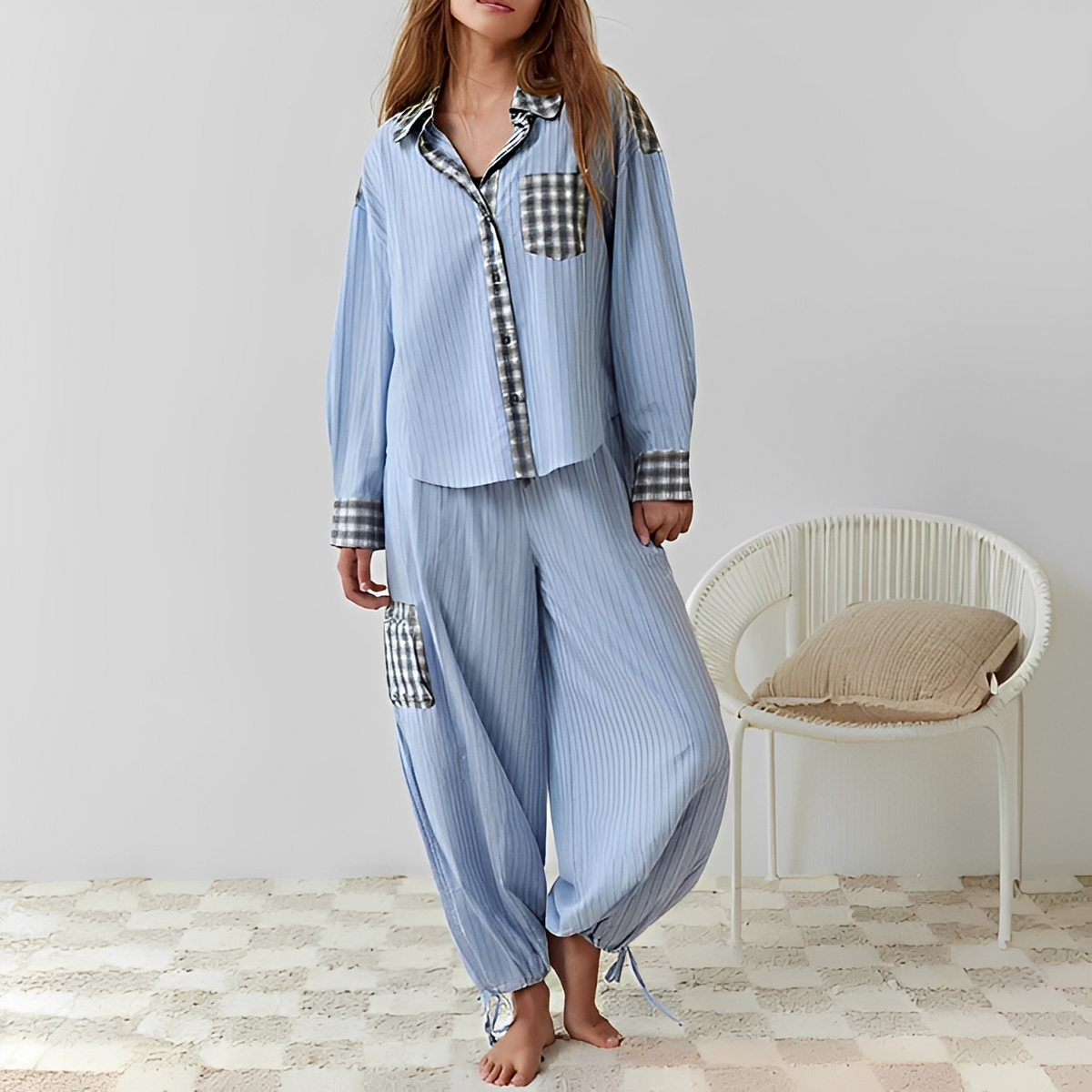 Ellenora - Bequemes und warmes Pyjama-Set