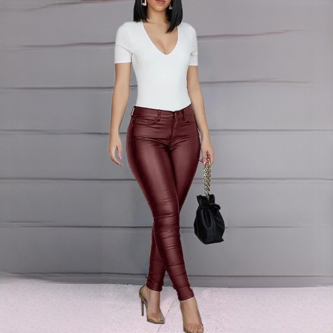 Dina - Elegante und stilvolle Slim-Fit-Hose