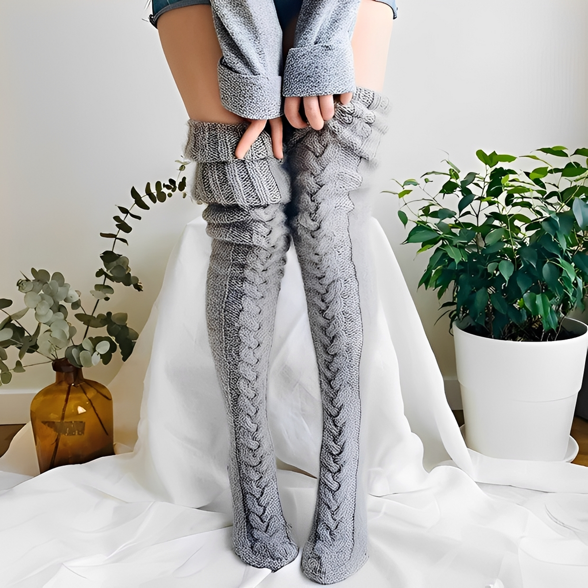 Hailee - Bequeme und wärmespendende Overknee-Socken