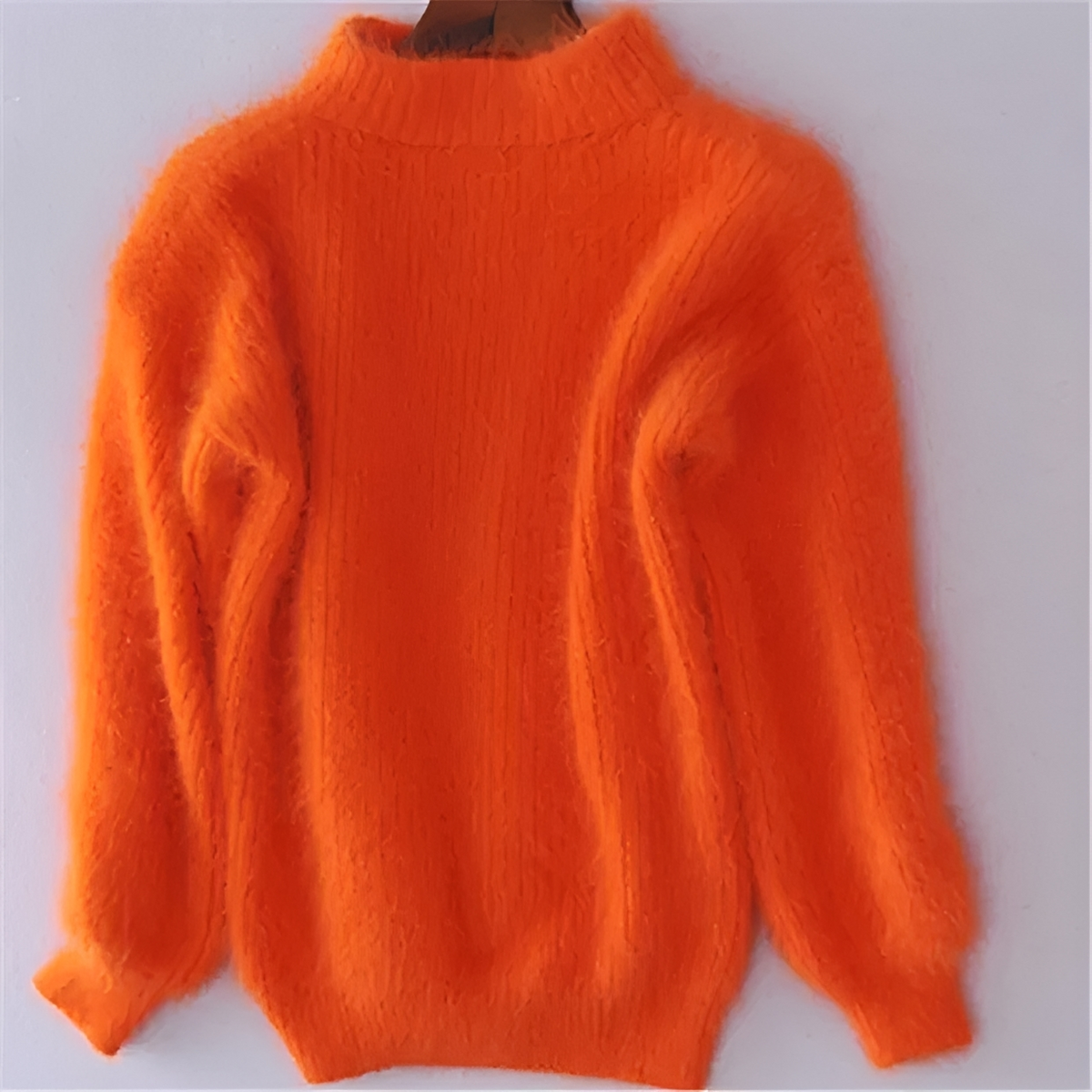 Benetta - Weicher und warmer Pullover