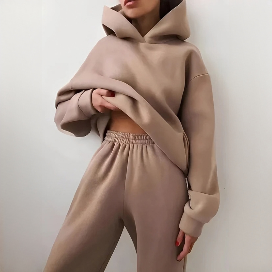 Adelia - Gemütliches und warmes Hoodie-Set