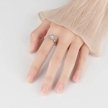 Helia – Rotierender und beruhigender Sonnenring