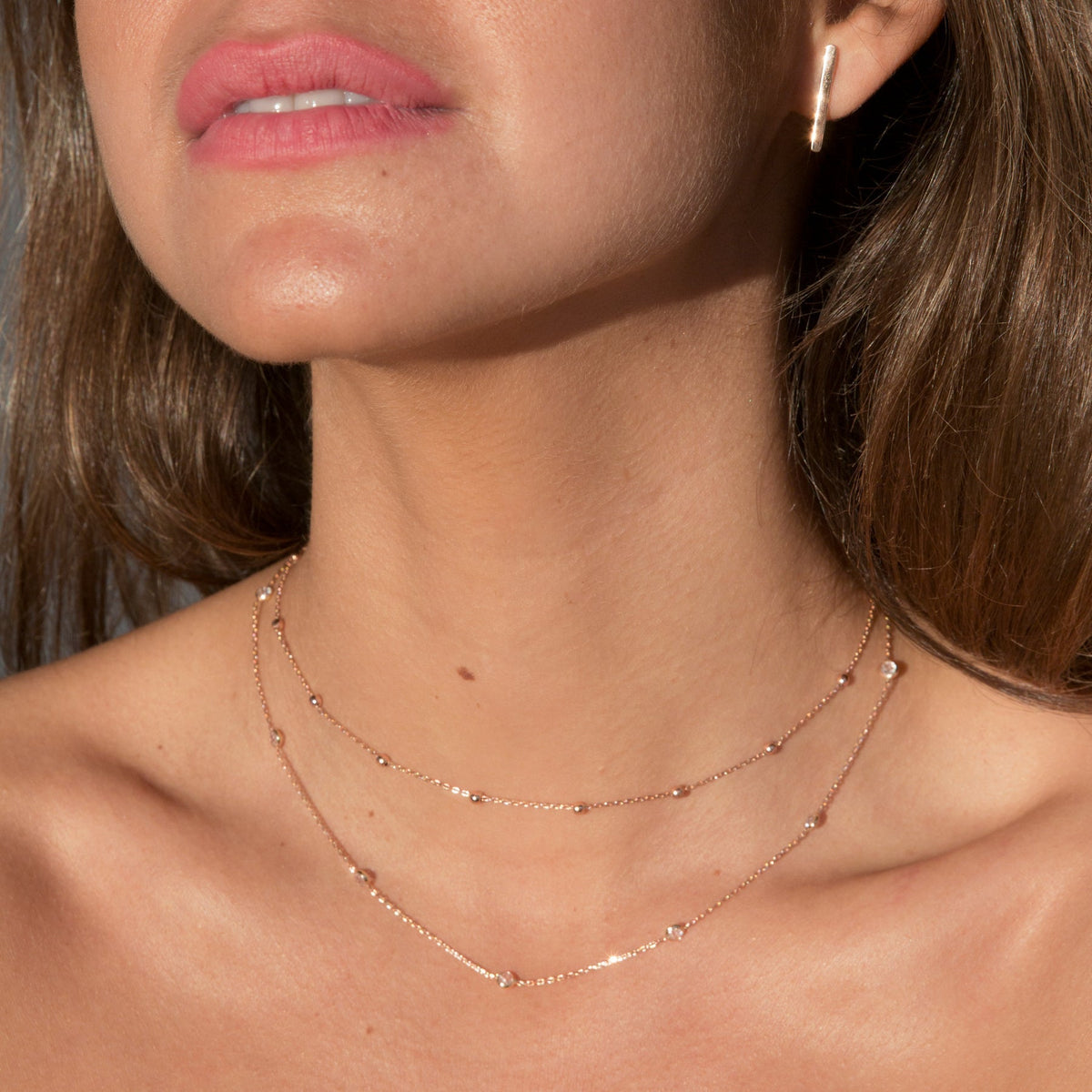 Perlenkette mit Einlagen - Kette mit runden Perlen