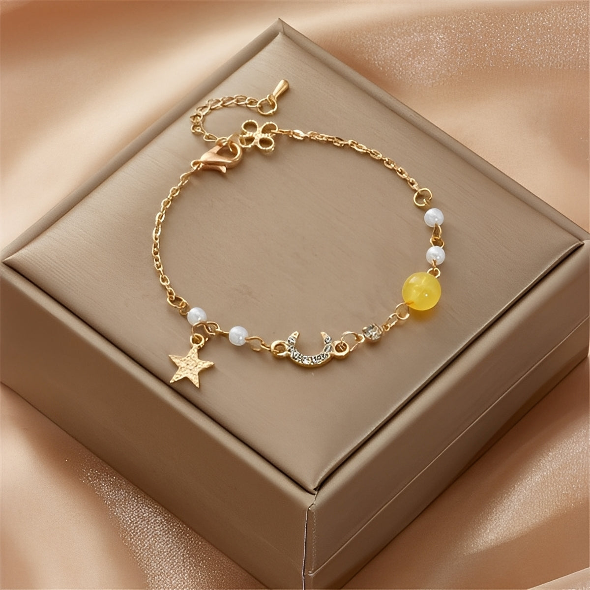 Selina – Armband mit Mond und Sternen