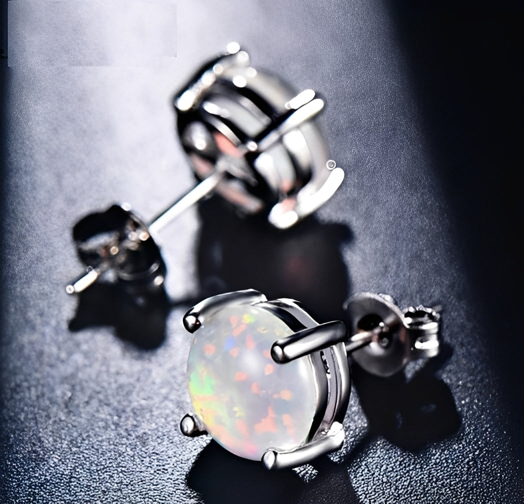 Camille – Elegante Ohrstecker mit Opal