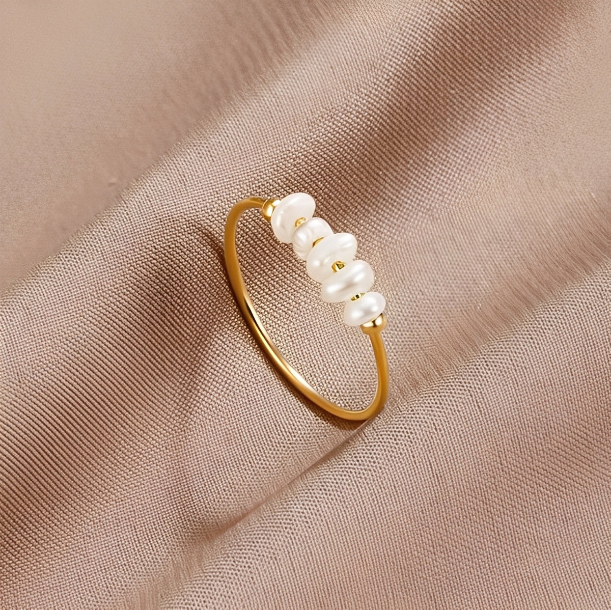 Maelia – Traditioneller Ring mit Süßwasserperlen