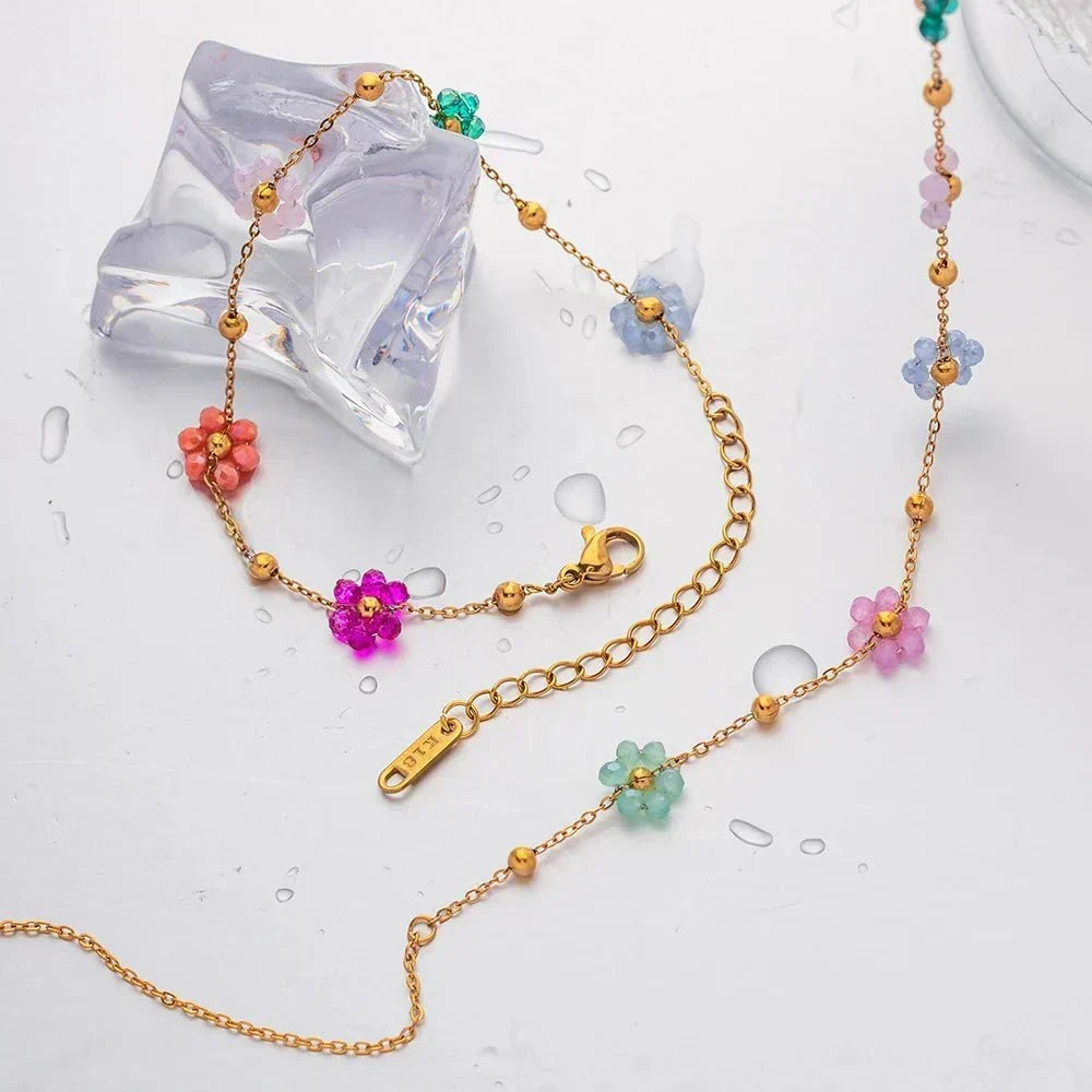 Eliane – Schmuck mit Frühlingsblumen