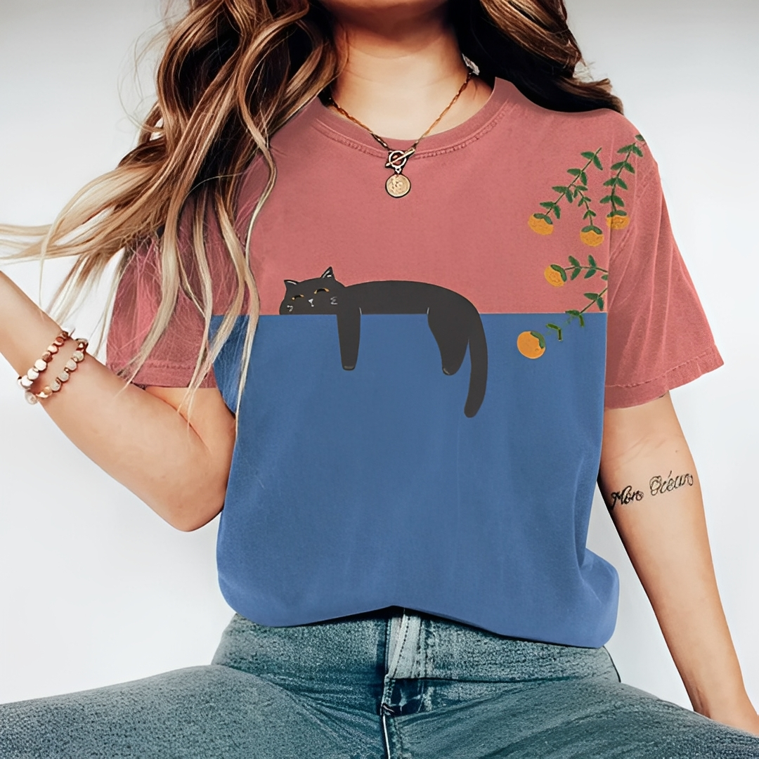 Nadine - Ein elegantes und modernes Damen-T-Shirt
