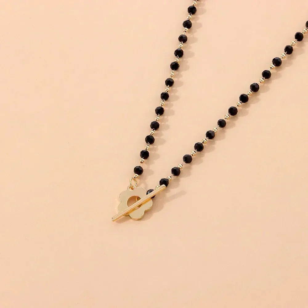 Naya - Blumen Choker Halskette mit Blumenverschluss